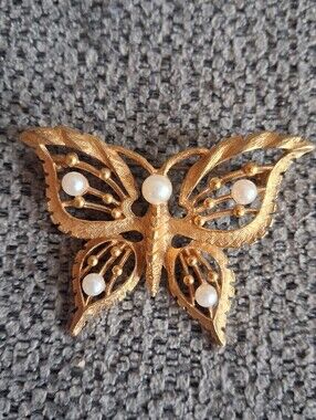 Vintage Gold Butterfly Brooch with Faux Pearl Accents
